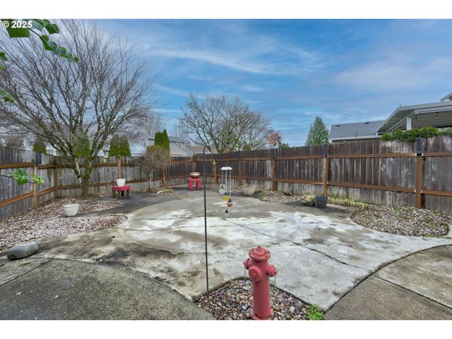 18104 Se 23RD St, Vancouver, WA 98683