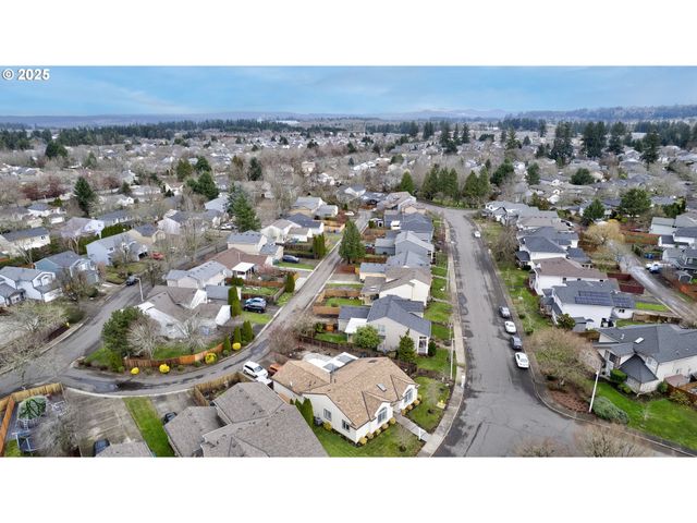 18104 Se 23RD St, Vancouver, WA 98683