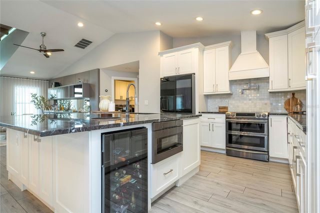 10129 LONE TREE LANE, Orlando, FL 32836