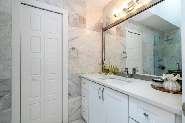 10129 LONE TREE LANE, Orlando, FL 32836