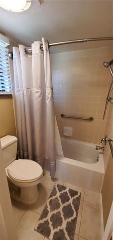 6110 COUNTRY CLUB WAY 201, Sarasota, FL 34243