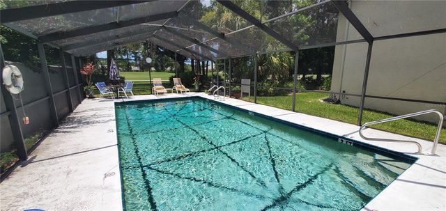 6110 COUNTRY CLUB WAY 201, Sarasota, FL 34243