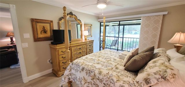 6110 COUNTRY CLUB WAY 201, Sarasota, FL 34243