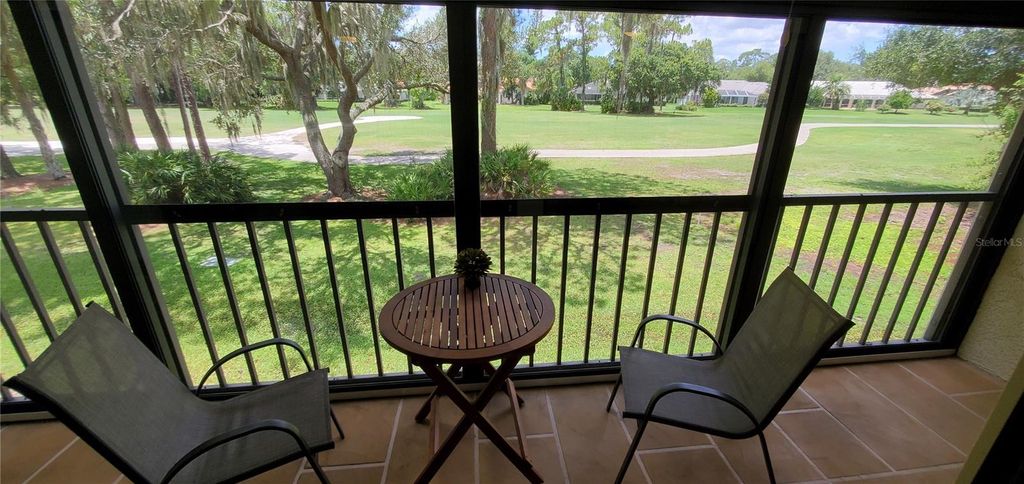 6110 COUNTRY CLUB WAY 201, Sarasota, FL 34243