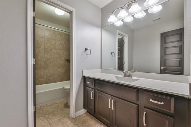 13222 Edison Trace Lane, Tomball, TX 77377