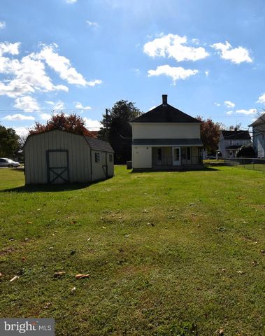 310 WALNUT ST, Bridgeville, DE 19933