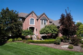 63357 N Plantation Court, Washington, MI 48095