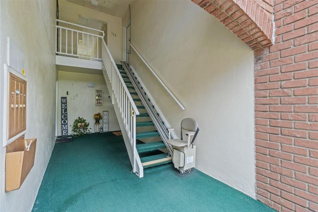 3947 35TH WAY S 132, St Petersburg, FL 33711