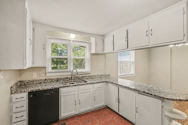4911 Pearson Pl, Nashville, TN 37211