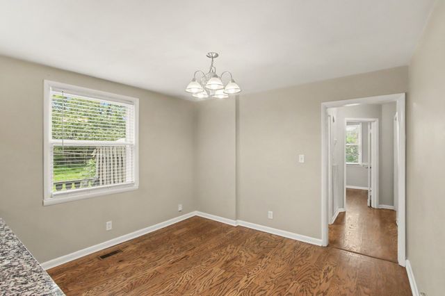 4911 Pearson Pl, Nashville, TN 37211