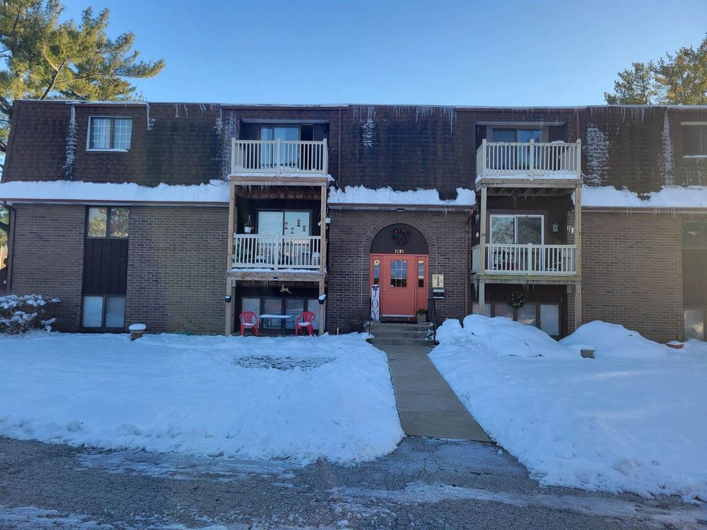 1249 48th Ave Avenue 19, East Moline, IL 61244