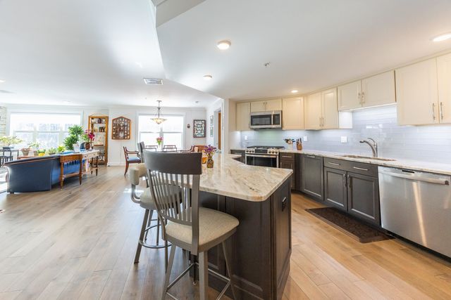 2075 Lafayette Rd Unit A23, Portsmouth, NH 03801