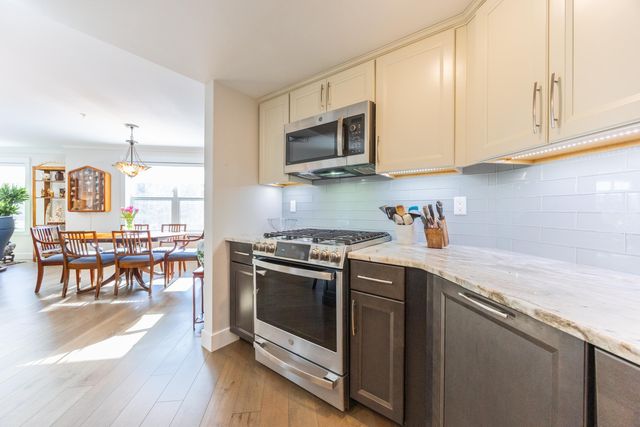 2075 Lafayette Rd Unit A23, Portsmouth, NH 03801