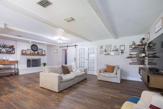 10921 COUNTY ROAD 209, Oxford, FL 34484