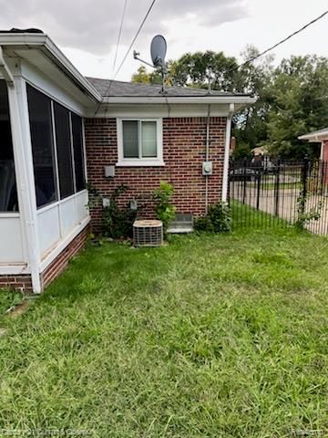 20500 Braile Street, Detroit, MI 48219