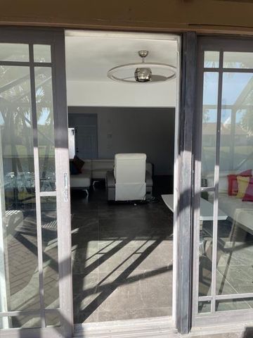 10 COLUMBIA Court, Deerfield Beach, FL 33442
