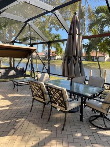 10 COLUMBIA Court, Deerfield Beach, FL 33442