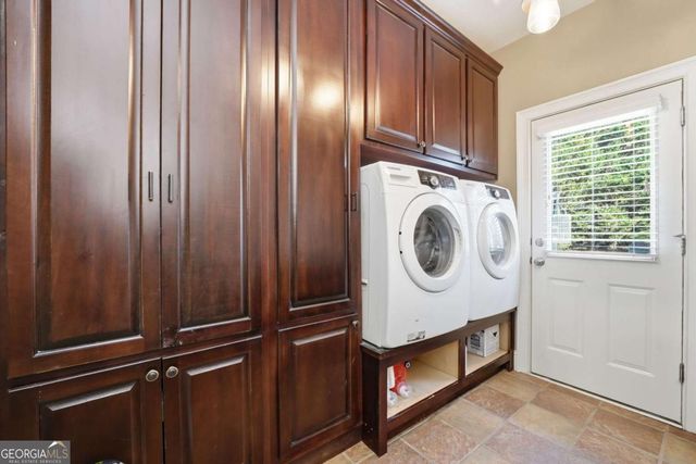 205 Gold Point Place, Canton, GA 30114