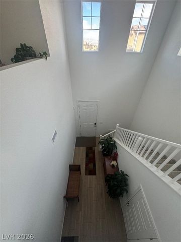 6729 Drapemaster Avenue, Las Vegas, NV 89156