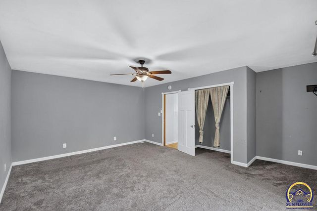 3015 SE Illinois AVE, Topeka, KS 66605