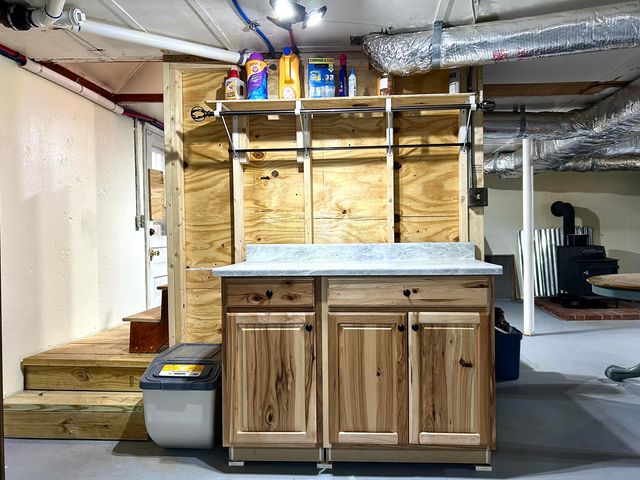 1084 Altice RD, Moneta, VA 24121