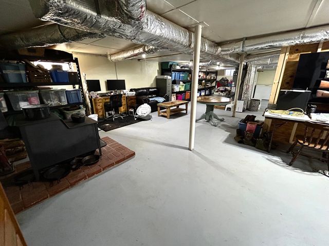 1084 Altice RD, Moneta, VA 24121