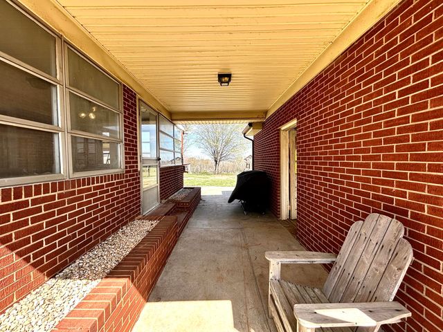 1084 Altice RD, Moneta, VA 24121