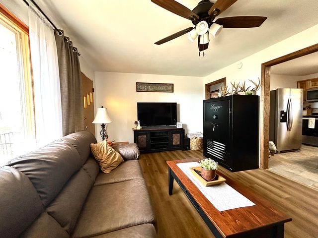 1084 Altice RD, Moneta, VA 24121