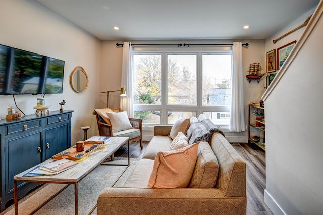 208 Gillis Street 12, Traverse City, MI 49684