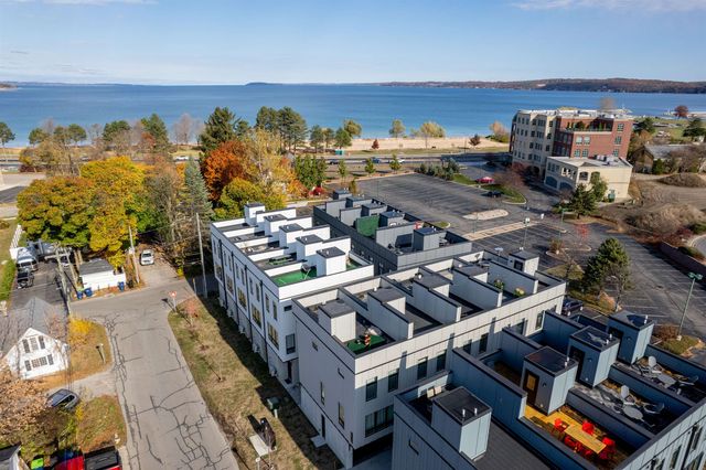 208 Gillis Street 12, Traverse City, MI 49684