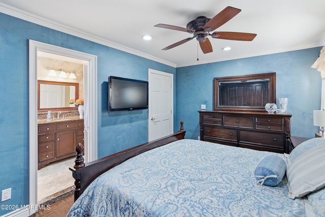 20 Cambridge Drive, Jackson, NJ 08527