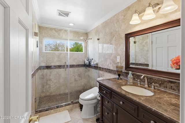 20 Cambridge Drive, Jackson, NJ 08527