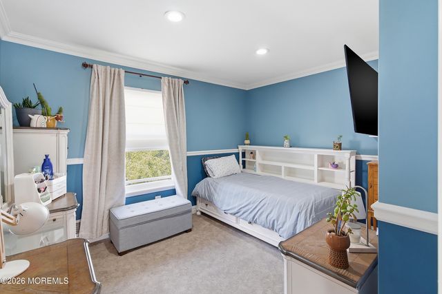 20 Cambridge Drive, Jackson, NJ 08527