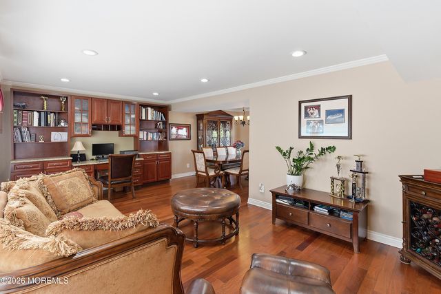 20 Cambridge Drive, Jackson, NJ 08527