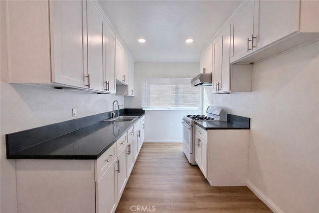 1124 W Huntington Drive 2, Arcadia, CA 91007