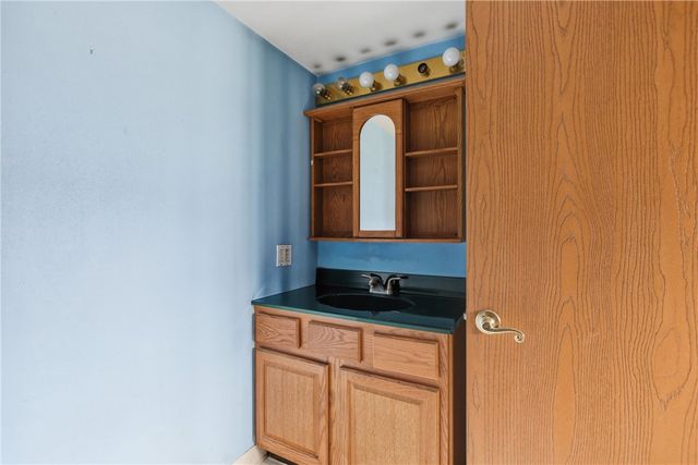 87 United Rd, Mt Pleasant Twp, PA 15666