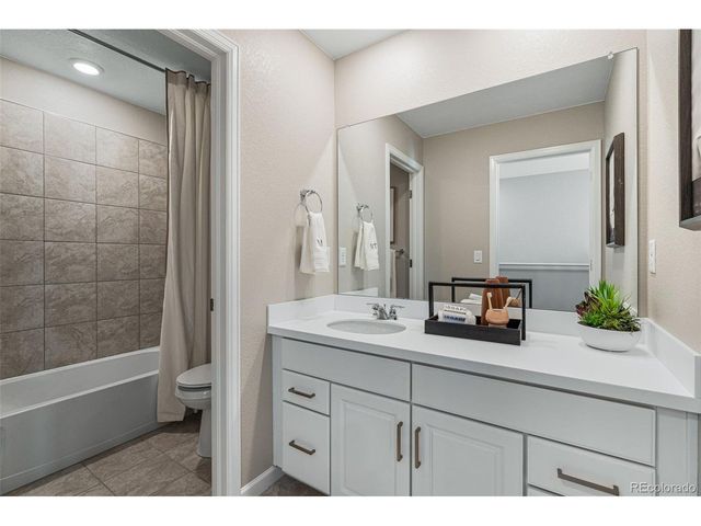 16507 W 92nd Pl, Arvada, CO 80007