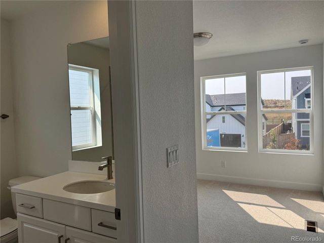 16507 W 92nd Pl, Arvada, CO 80007