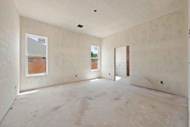 5109 Vine Cliff Road, Mustang, OK 73064