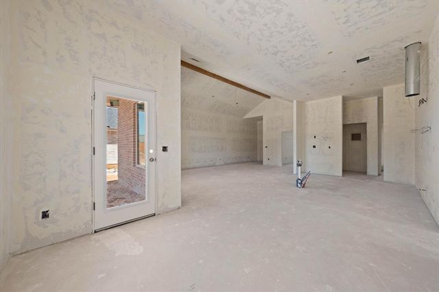 5109 Vine Cliff Road, Mustang, OK 73064