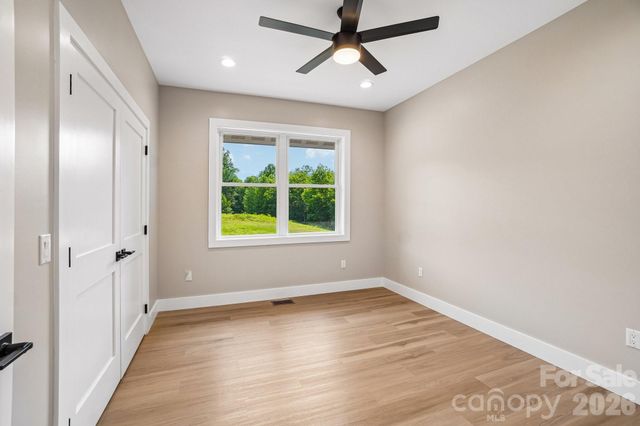268 & LOT 1 Appalachian Retreat None, Spruce Pine, NC 28777