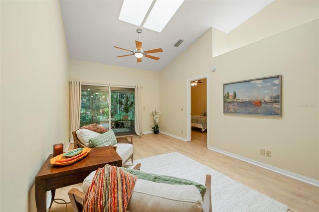 5113 SW 9TH LANE, Gainesville, FL 32607