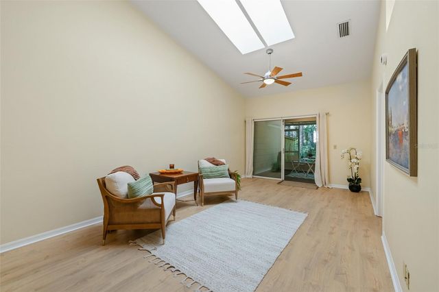 5113 SW 9TH LANE, Gainesville, FL 32607