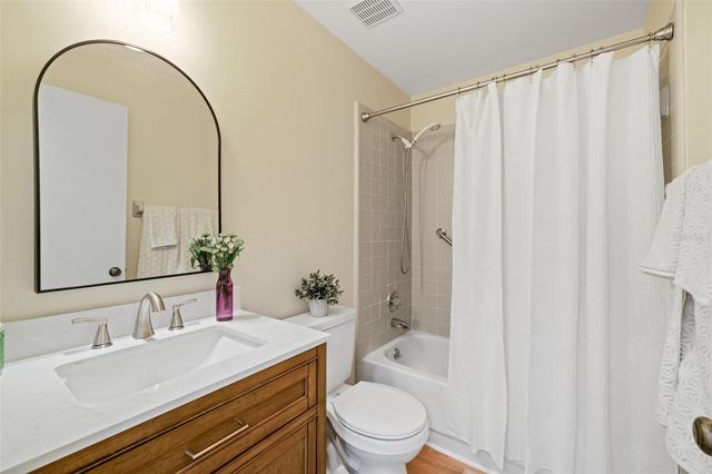 5113 SW 9TH LANE, Gainesville, FL 32607