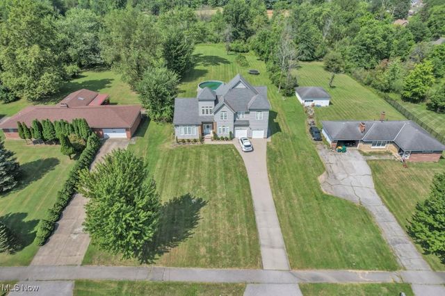 7310 Lamson Road, Oakwood Village, OH 44146