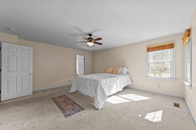 100 Goose Creek Drive, Washington, NC 27889