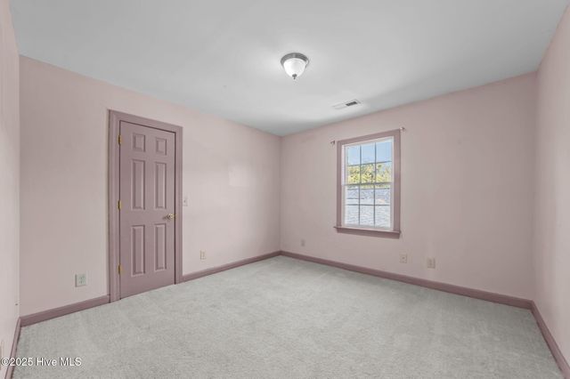 100 Goose Creek Drive, Washington, NC 27889