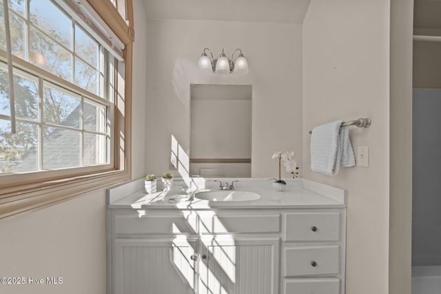 100 Goose Creek Drive, Washington, NC 27889