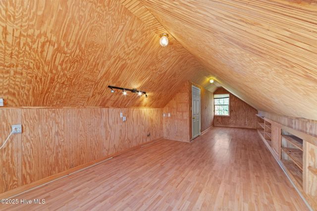 100 Goose Creek Drive, Washington, NC 27889