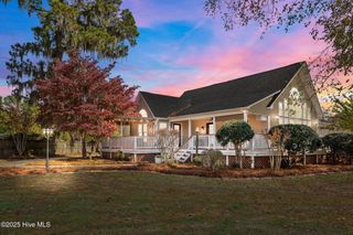 100 Goose Creek Drive, Washington, NC 27889